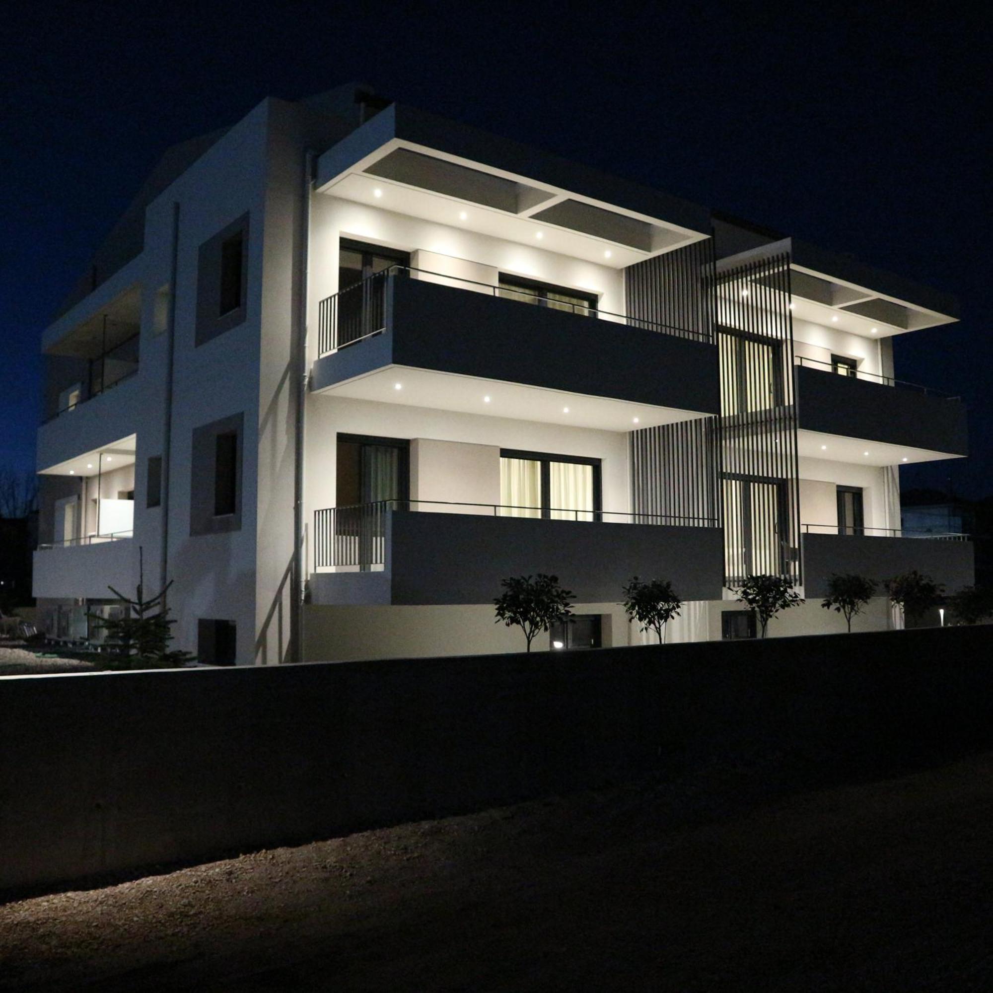 Aillo Living Spaces Ioannina Bagian luar foto